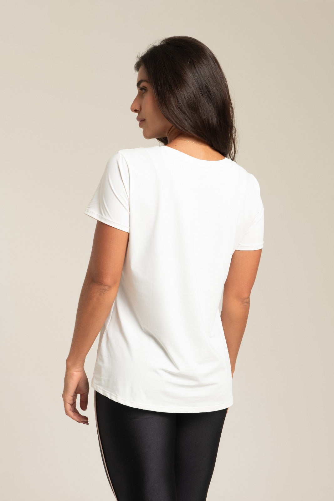 Camiseta Longa Confort Chantilly