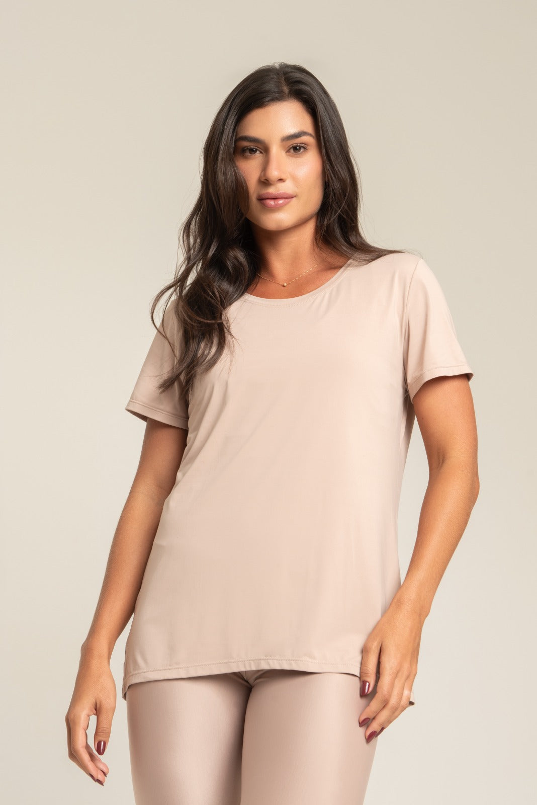 Camiseta Longa Confort Latte
